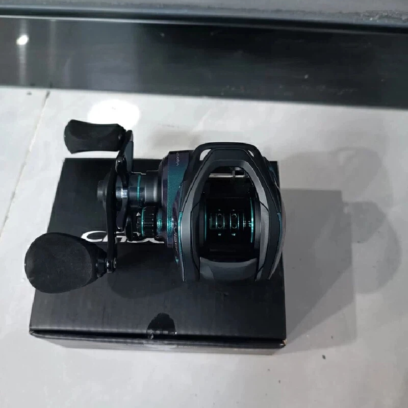 รอกเบทคาสติ้ง Cadence นำเข้า แ - Abu Garcia Reel Max บทวิจารณ์และราคา