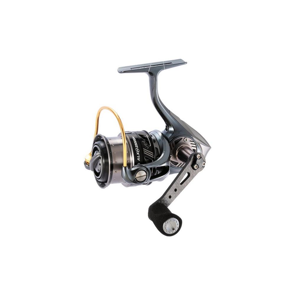 รอกตกปลาแบบสปินนิ่ง ABU GARCIA - Abu Garcia Reel Revo บทวิจารณ์และราคา
